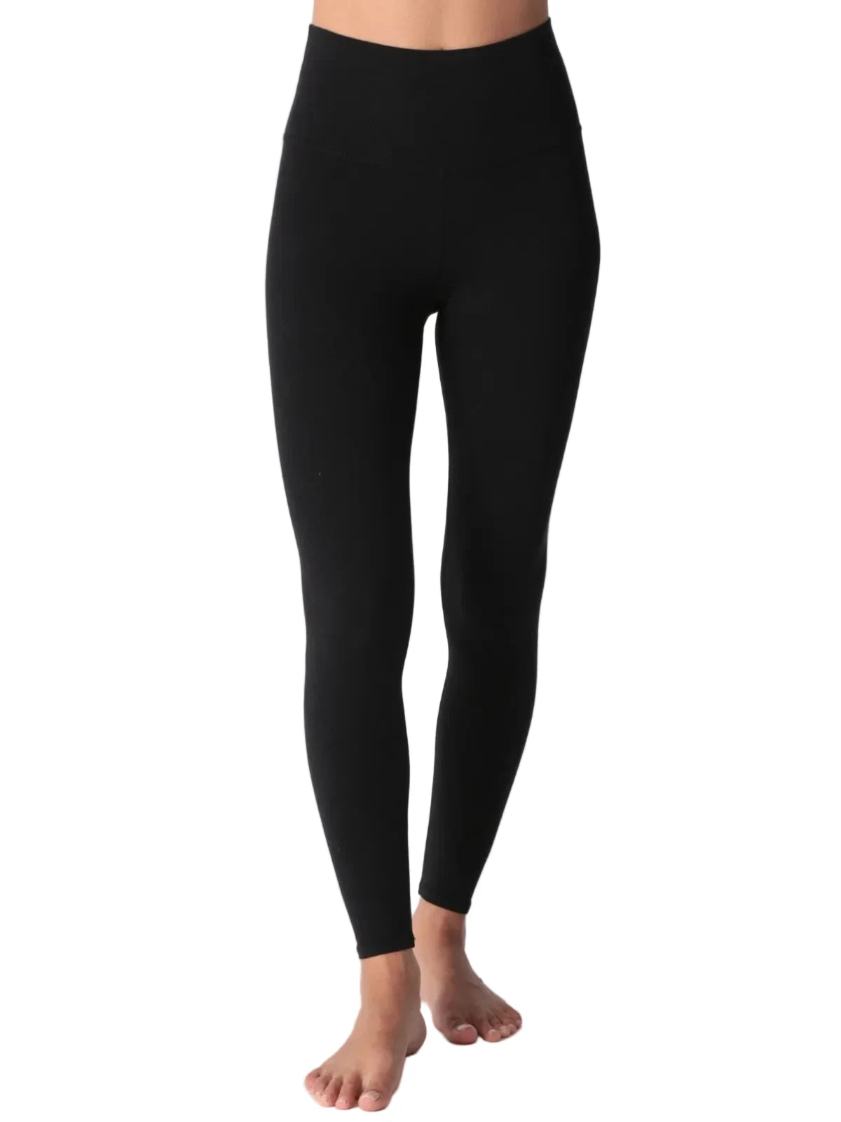 Model wearing the Onyx Sunset Legging